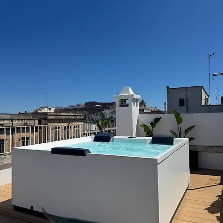 La Perle The King *